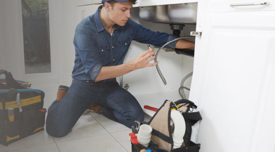 Local tankless water heater installation in Algoma, WI
